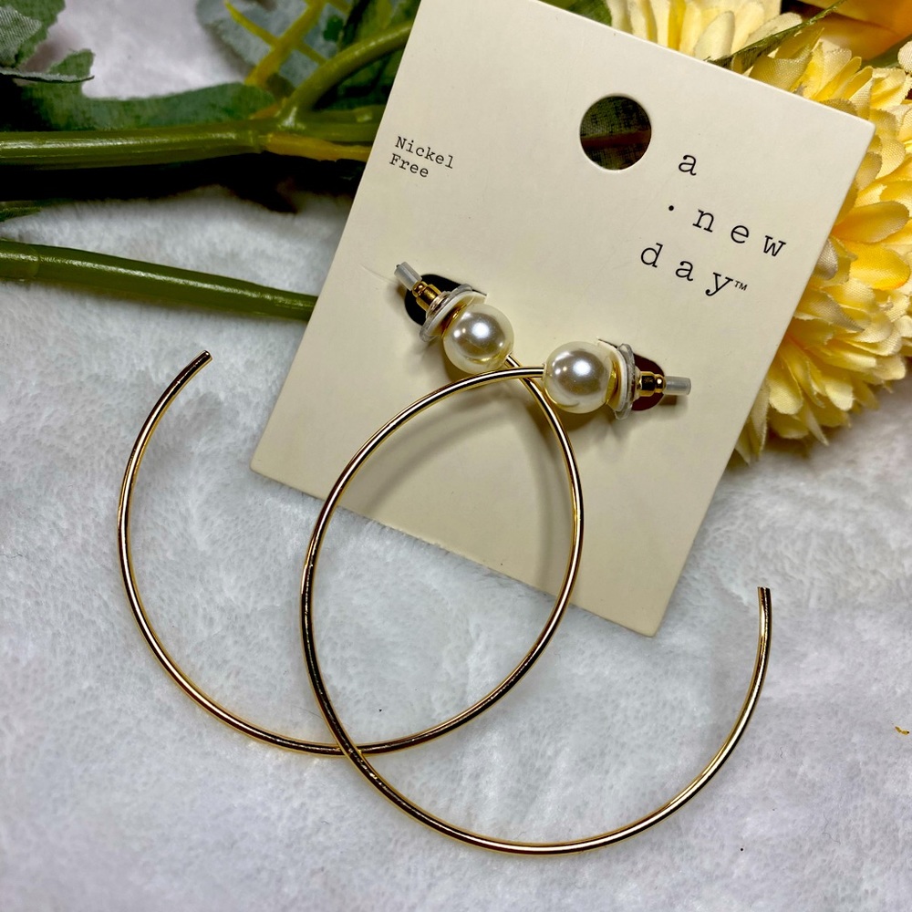 Pearl hoops